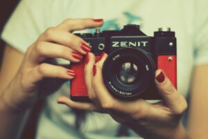 camera g0e9a4fc64 1280